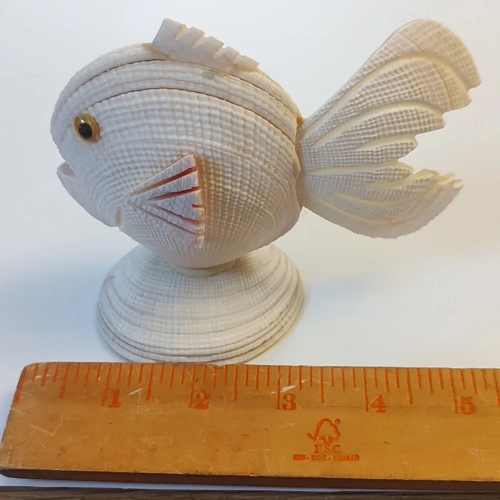 Vintage Handcrafted Seashell Fish Sculpture - 5.5